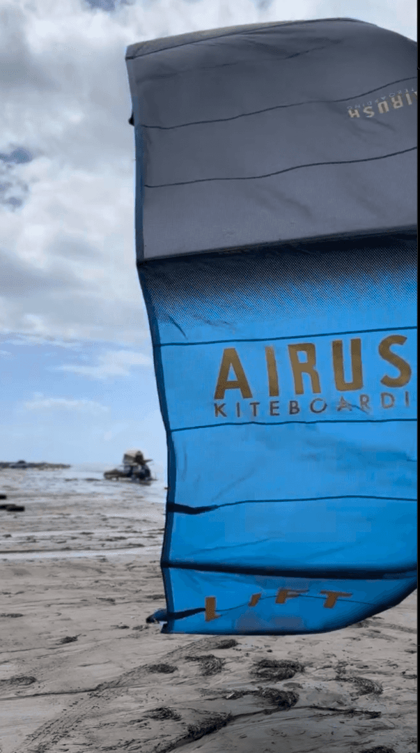 Airush Lithium 2023